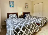 Work/Vacation Townhouse #1 - 3 bdrm / 2.5 bath Ensuite - 주방
