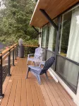 Contemporary 3bedroom / 2 bathroom house close to UO - 4성급