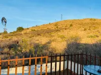Great house for making memories! Two living areas, bar, and pool table - Homestays