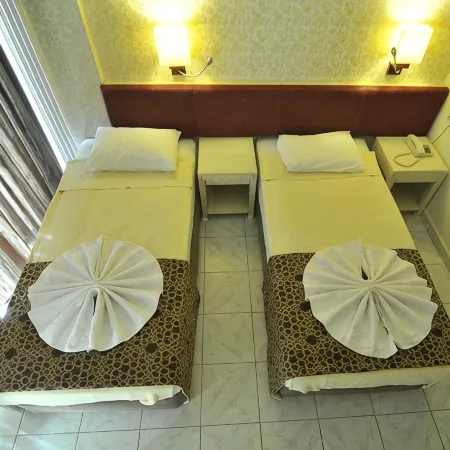 Sun Kiss Hotel
