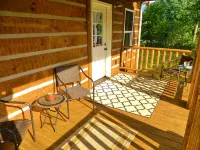 ❤Clean Cabin WiFi in-town Easy access PAVED Black Mountain 15min to Asheville - Chalets