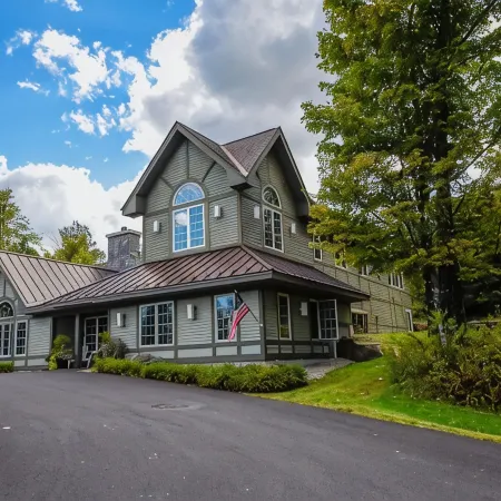 Brand New Listing! Amazing 4 Bedroom Townhome with your own private Hot Tub!!!