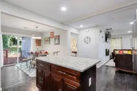 Charming 3Bedroom 2.5  Bath Entire Home in Marietta, Georgia - 3 estrellas