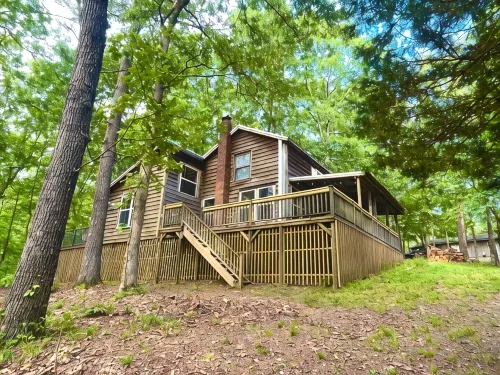 Cozy Cabin in the hills of Kentucky Lake. Family getaway or relaxing escape! - Wifi