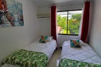 2-Bd Unit with Pool, 2 Blocks from Beach - 2-Star