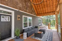 Spacious Mountain Retreat! Hot Tub, Game Room, Near Asheville - Wifi