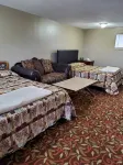 All Seasons Motel - Motels