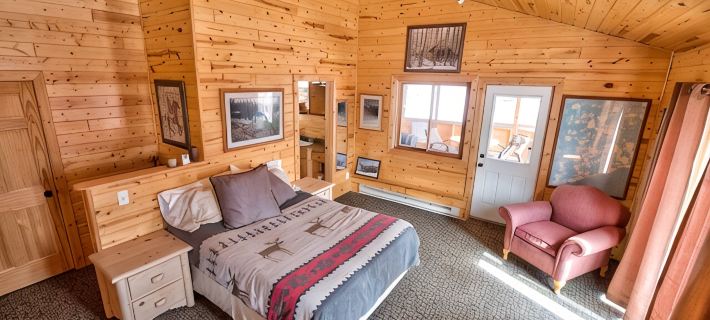 Superior Views - a safe place on 13 acres With A Private Wilderness Setting Hotels in Cook County