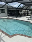 Fort Myers Renovated Luxury Waterfront 3 bed 3 bath with heated pool - Uima-altaat