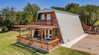 Lake Access / Pool / Private Patio / BBQ  / WiFi / Free Parking / Self Check-in - Chalets
