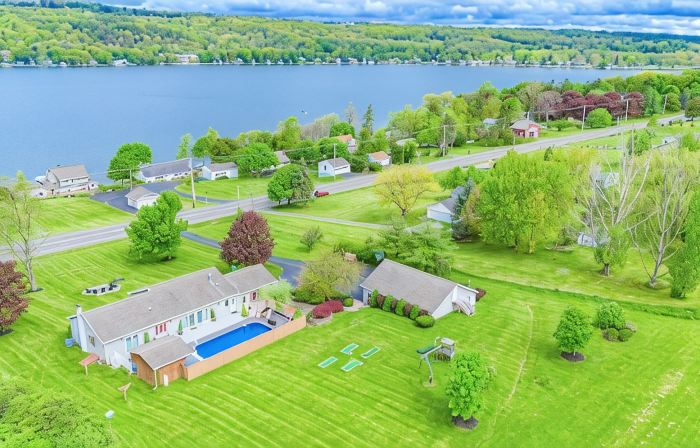Relaxing Lakeview Retreat! Pool, Hot Tub, Firepit, Gameroom Perfect for Groups,