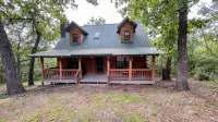 Spend Labor Day at Happy’s Hideaway- Fiber Wifi and Hot Tub - Callaway Gardens - Chalets