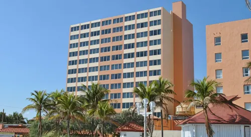 Hollywood Beach Tower - 3-Sterne