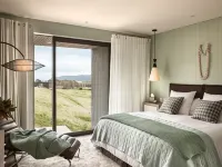 Kinloch Manor & Villas - 5-Star