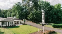 Rochambeau Roadside Inn - 2-Star