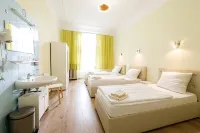 Hotel Pension Dahlem - Guest houses