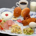 豪華溫泉街酒店 - 早餐