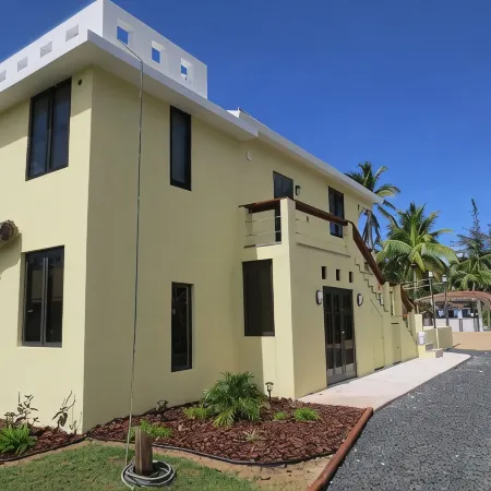 Private Beachfront  Home - Resort Like Property - Weather Guarantee