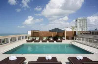 Royal Atlântica Macaé Hotel - Rooftop Pools