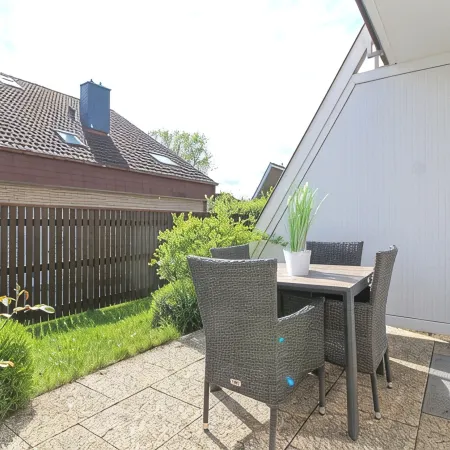 Ferienhaus Dünentraum II: Helles Reihenhaus für 4 Personen + Baby