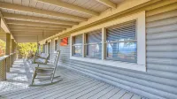 Eagles Nest Lodge- The Perfect Mountain Getaway - 4-Star
