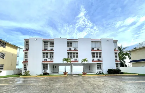 Guest Favorite • Beachfront Luquillo Condo • Walk to Kioskos & El Yunque - 3-Star