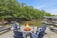 Osage Highlands Hideaway w/ Dock, Kayaks & Cove - 3-Star