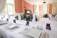Château de Behen Hotels in Behen