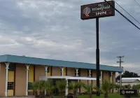 Woodfield Inn and Suites