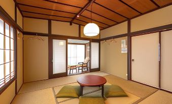 Guest House Matsumoto Hanare