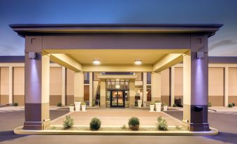 Holiday Inn Express Marshfield (Springfield Area)