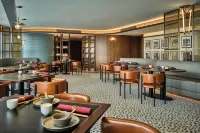 Oasis Aurum 181 Hotel