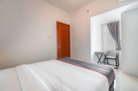 SUPER OYO Collection O 16 Vittoria Residence
