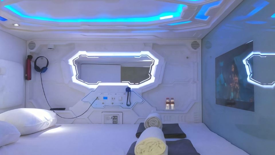Shakti Capsule Hotel Jakarta