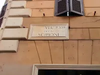 Residenza Scipioni Luxury B&B Hoteles cerca de Plaza Navona