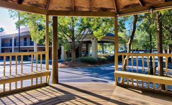 Clarion Inn & Suites Aiken