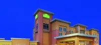 La Quinta Inn and Suites by Wyndham Ft. Worth - Burleson