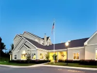 Residence Inn Long Island Hauppauge/Islandia Hotel in zona Whisper the Bull statue