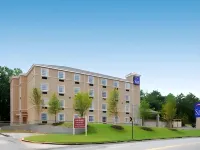 Sleep Inn & Suites at Kennesaw State University Hotels near Winkenhofer Pine Ridge Funeral Home & Memorial Park