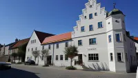 Boutique Hotel Zur Post Hôtels à : Neustadt an der Donau