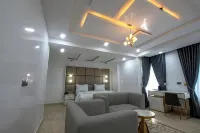De Grand Hotel and Rooftop Hotels in Calabar