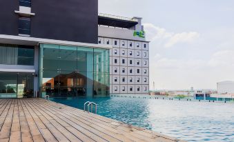 Harris Hotel & Conventions Solo