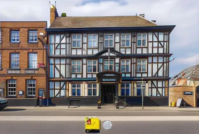 The Tudor House Hotel, Tewkesbury, Gloucestershire Hotels near Coney Hill Park