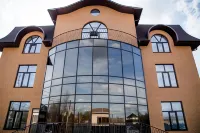 Nebo Hotel Hotels near Renus