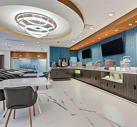 Est Hotel