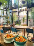 Artist's Place Trat