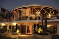 The Melanesian Port Vila Hotel di 