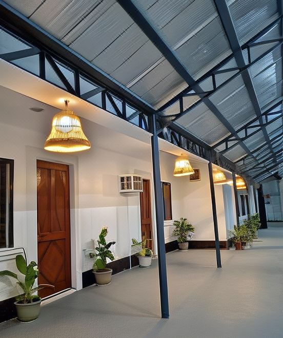 Moalboal Beach Front Hotel 외관 이미지