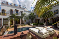 Riad Mayfez Suites & Spa - สระว่ายน้ำแบบอินฟินิตี้