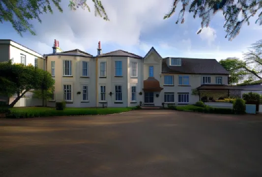 Les Douvres Hotel Hotels in 